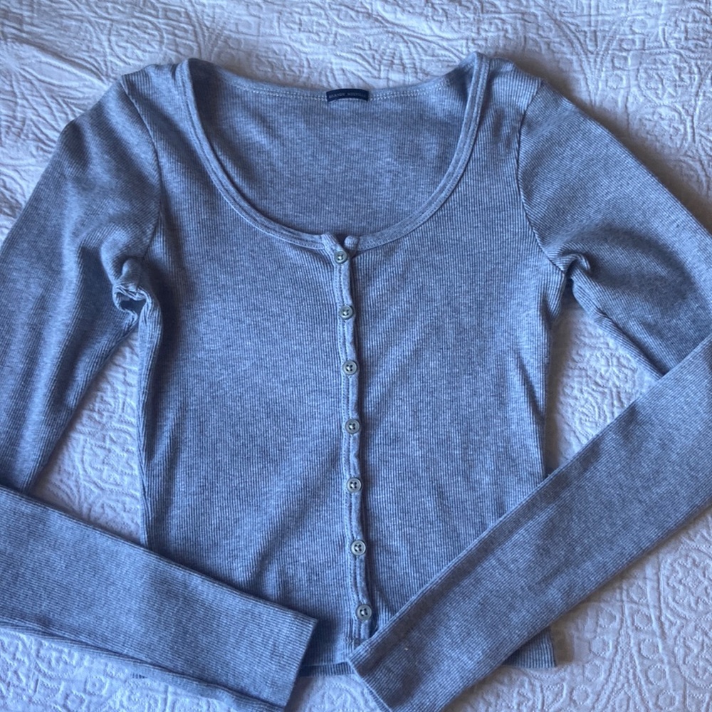 brandy melville gray long sleeve